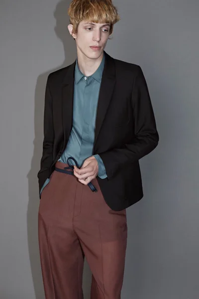 Look 19